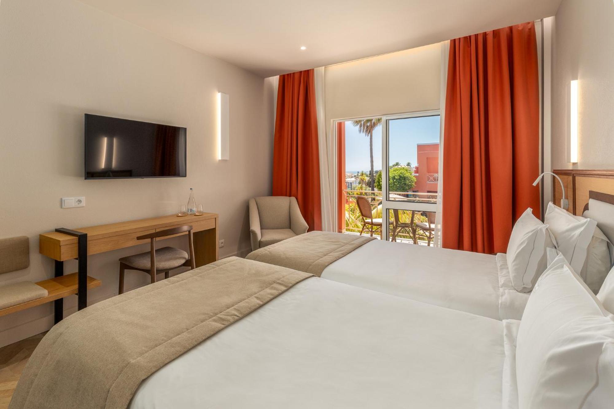 Belavista Da Luz - Wellness & Lifestyle Hotel Oda fotoğraf